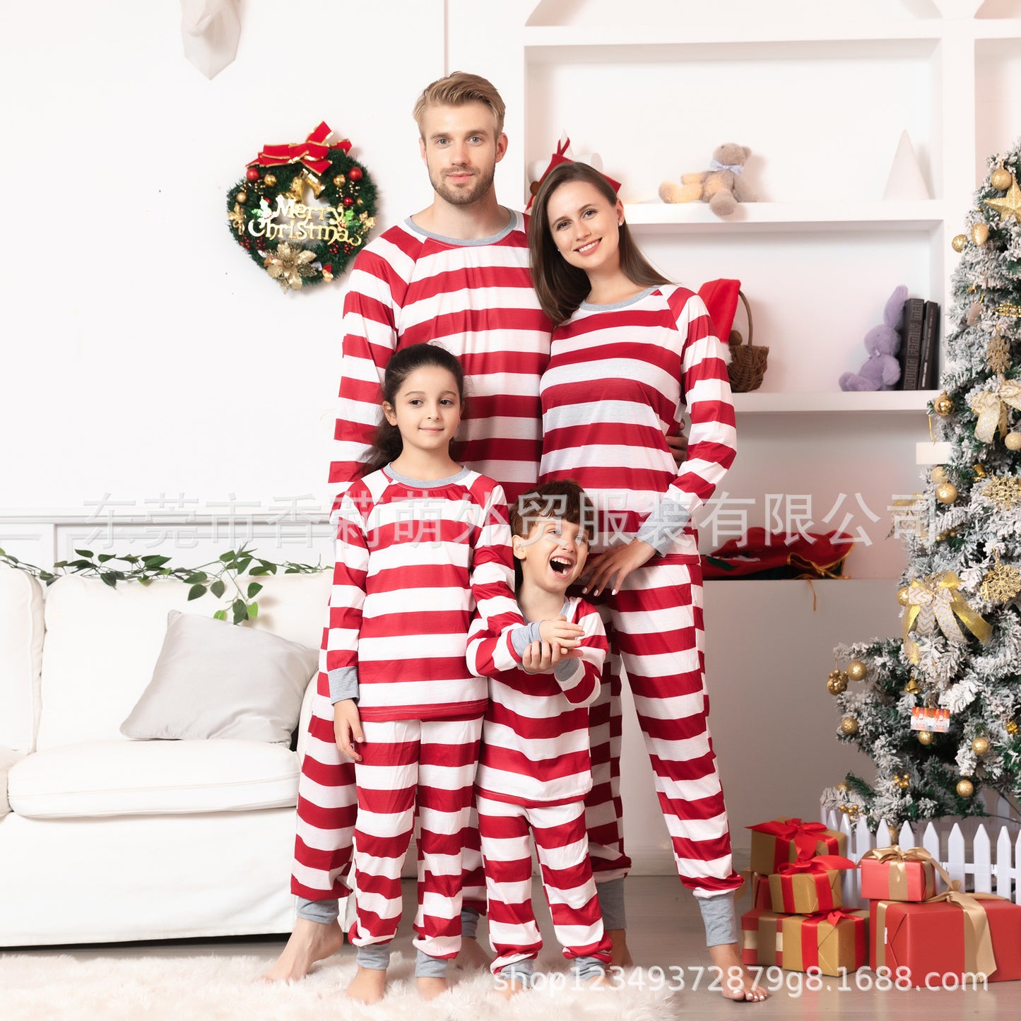 New Red Pro-pattern Homewear Suits, Parent-child Family Of Four Pajamas