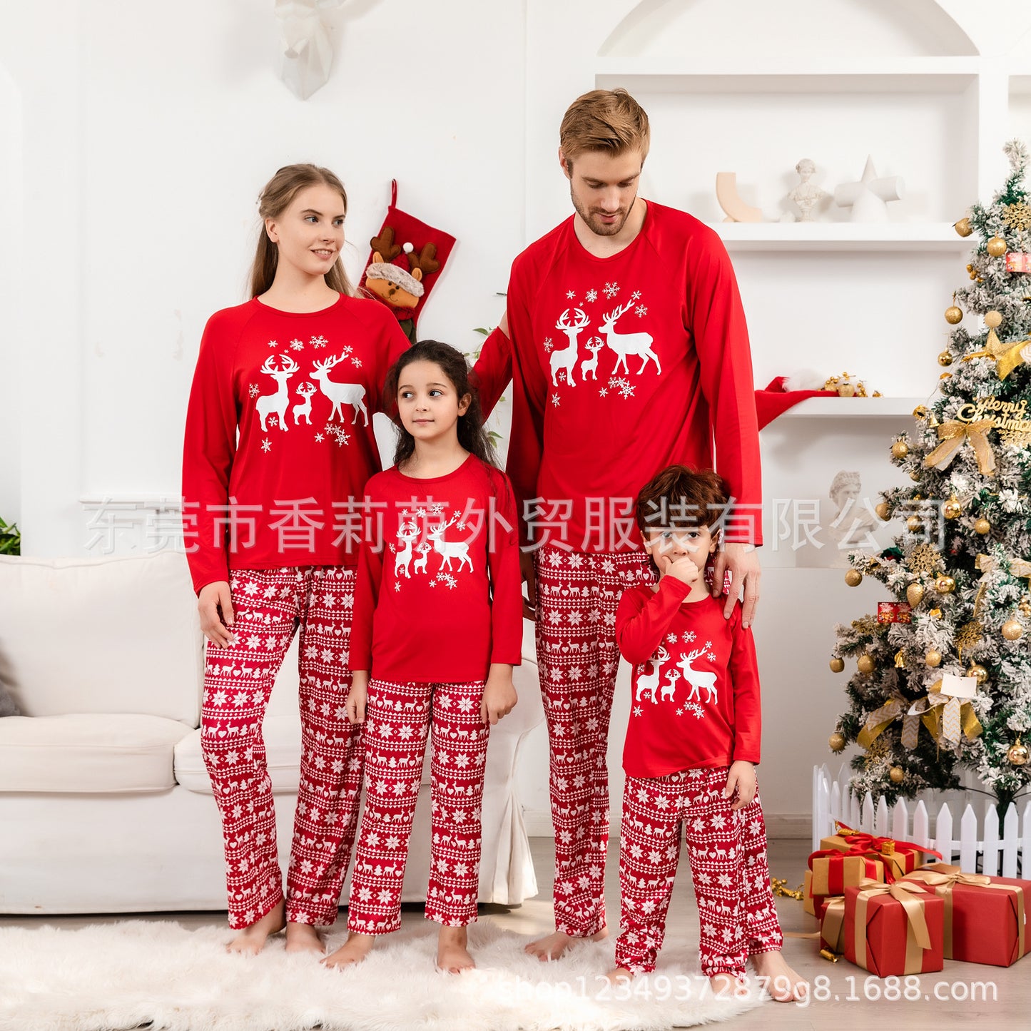 New Parent-child Christmas Pajamas Set Parent-child Home Clothes Cartoon Family Dress Red Spot Christmas Clothes
