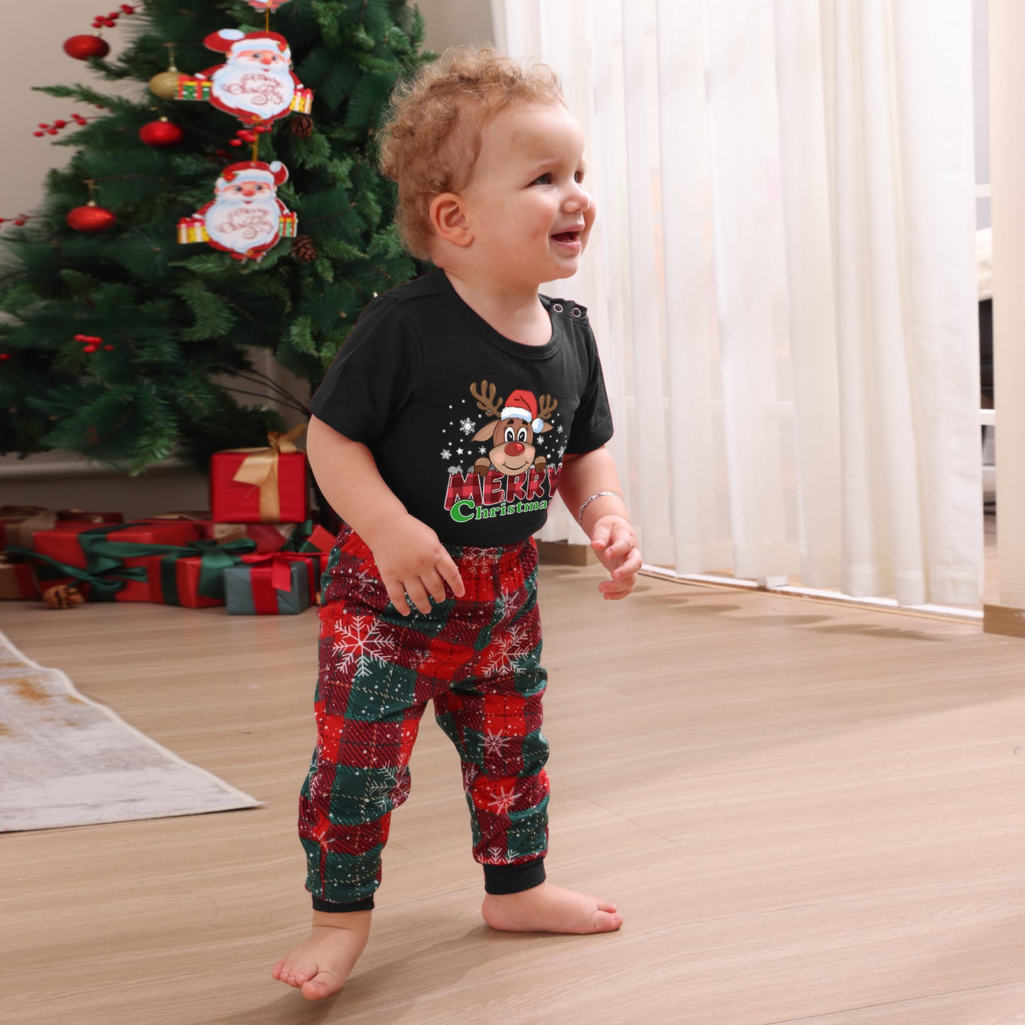 2025 Autumn And Winter Cross-border Europe And The United States Boys And Girls Women's Clothing Men's Long Sleeve Trousers New Cross-border Wansheng Family Suit